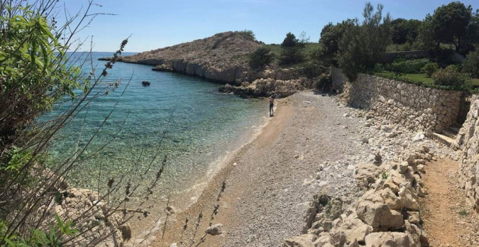 Apartment for a relaxing holiday near the sea, Stara Ba&scaron;ka, Krk Island, Croatia Stara Ba&scaron;ka