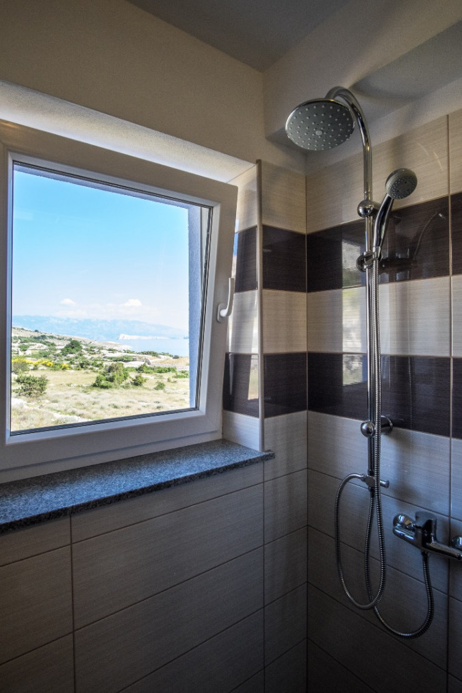 Apartment 2, Apartment for a relaxing holiday near the sea, Stara Ba&scaron;ka, Krk Island, Croatia Stara Ba&scaron;ka