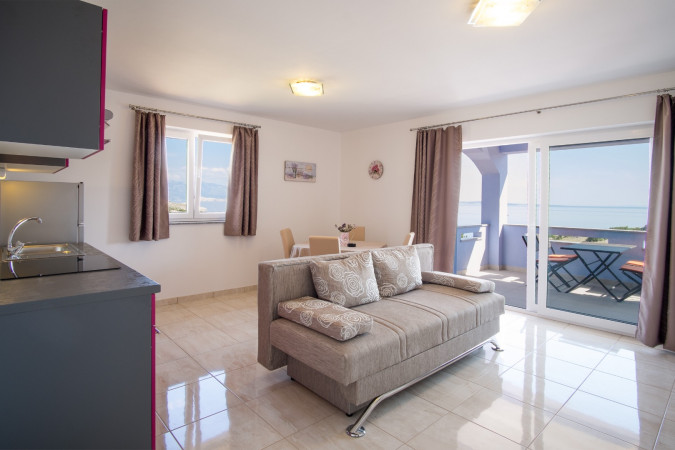 Apartment 2, Apartment for a relaxing holiday near the sea, Stara Ba&scaron;ka, Krk Island, Croatia Stara Ba&scaron;ka