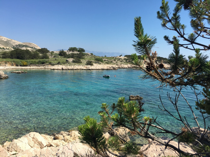 Apartment for a relaxing holiday near the sea, Stara Ba&scaron;ka, Krk Island, Croatia Stara Ba&scaron;ka